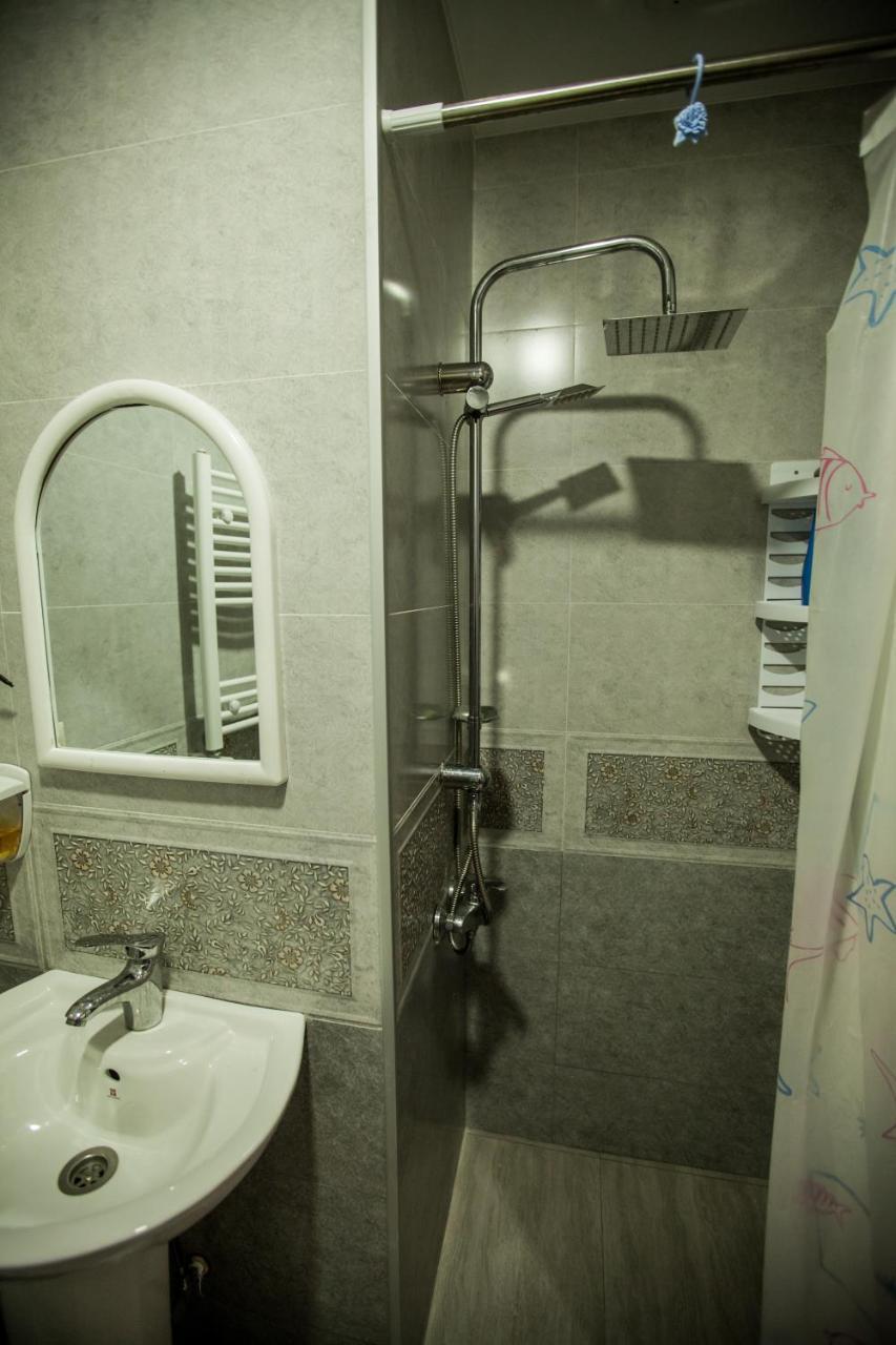 Guest House Didis Tbilisi Bagian luar foto